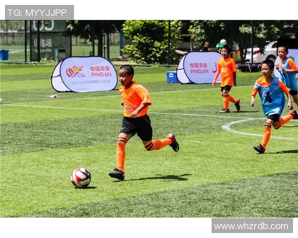 儿童足球训练营助力小球员成长与团队协作能力提升的完美平台 儿童足球训练营助力小球员成长与团队协作能力提升的完美平台