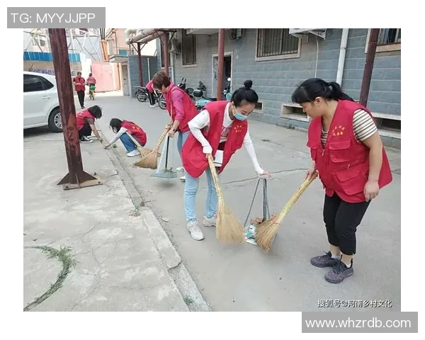 保洁足球：让清洁与运动结合，提升社区环境与健康意识