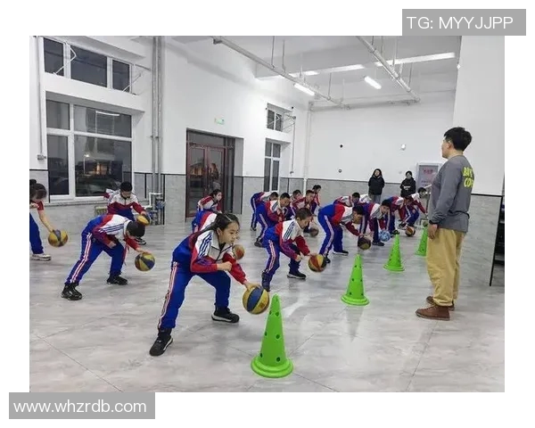 健康课堂中的足球运动促进学生身心发展与团队合作能力提升